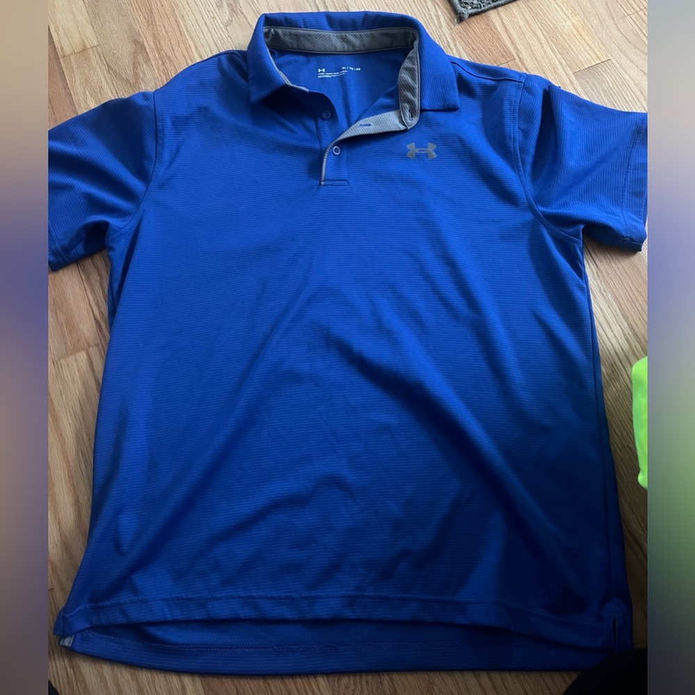 Under Armour polo never worn!